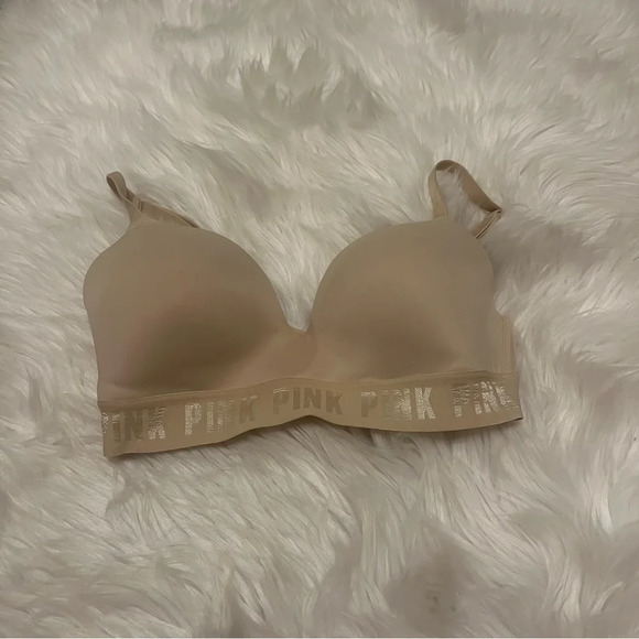 Pink wear everywhere wireless lightly lined bra - Picture 3 of 7